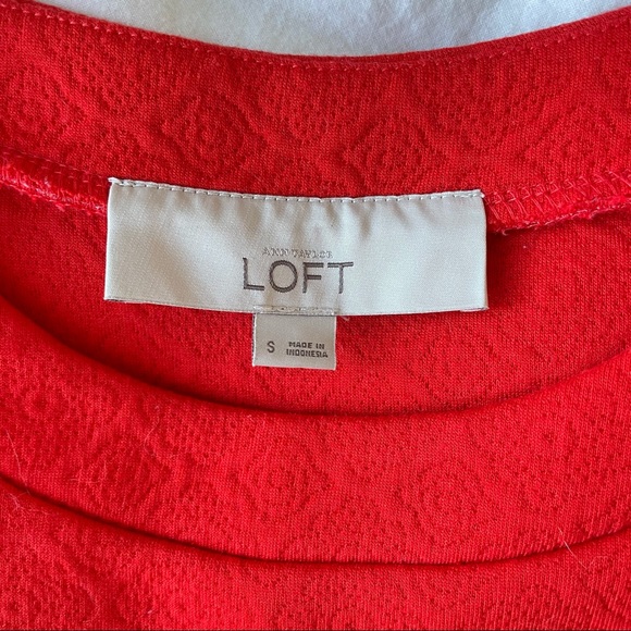 LOFT Boxy Quilted Side-Zip Red Top - Picture 3 of 8